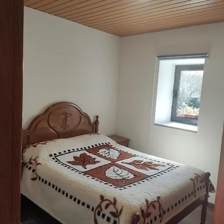 Casa Cima De Vila Holiday home Pereira (Viseu)